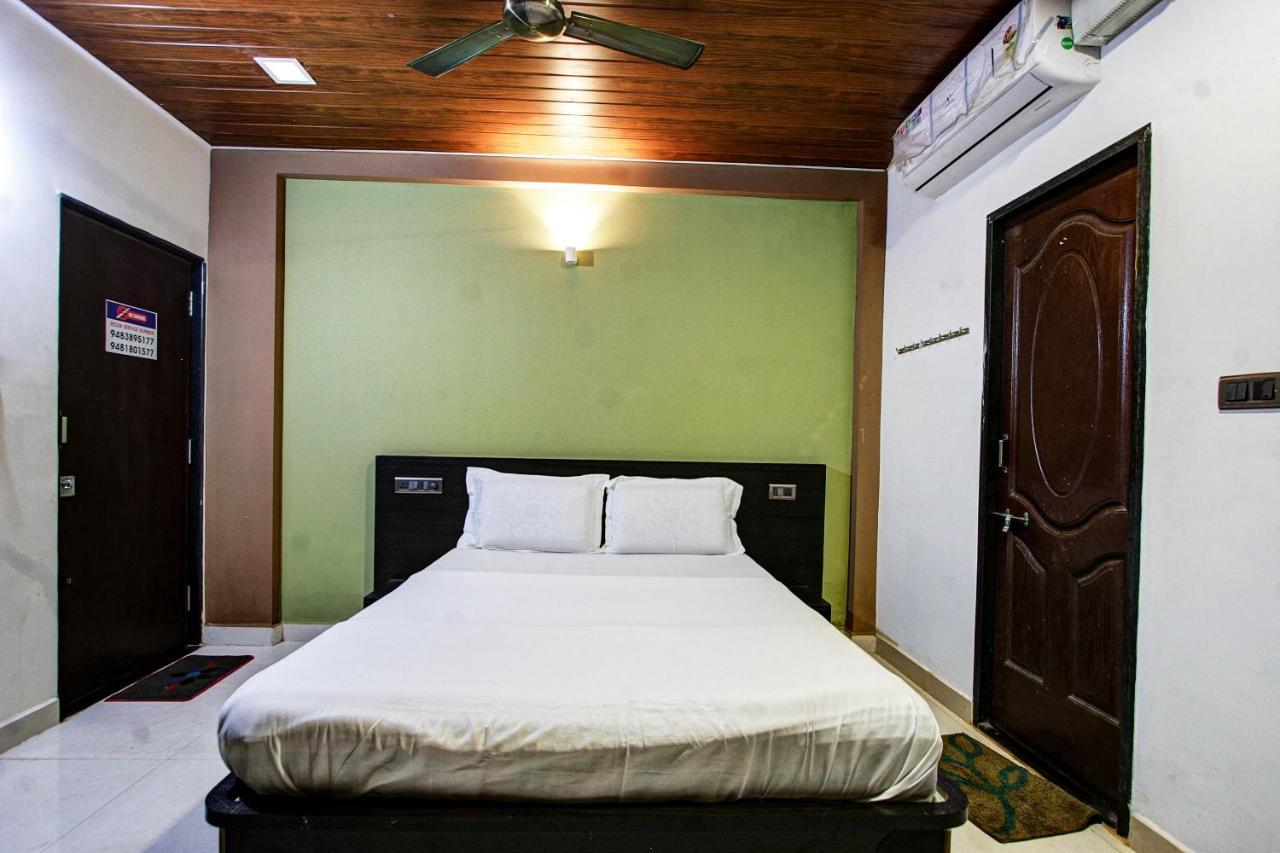 Spot On 37197 Mallya Residency Hotel Someshwar Bagian luar foto